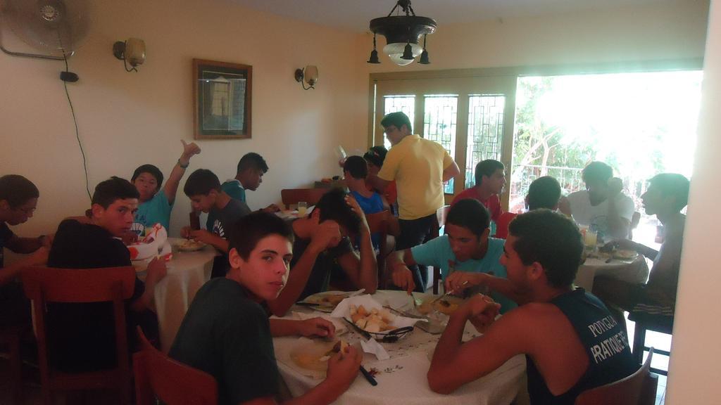 La Casa De Pedro Hostel Encarnación Εξωτερικό φωτογραφία